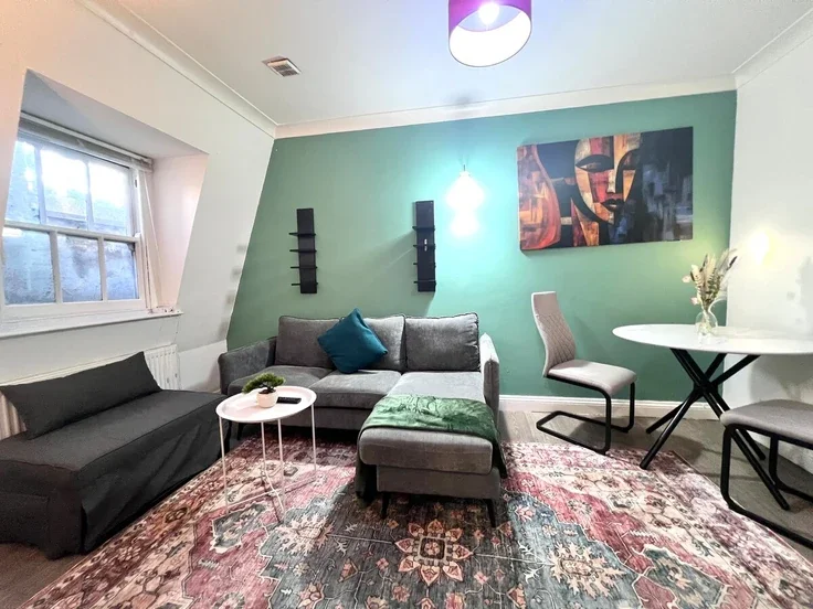 Flat Killick Street in Greater London