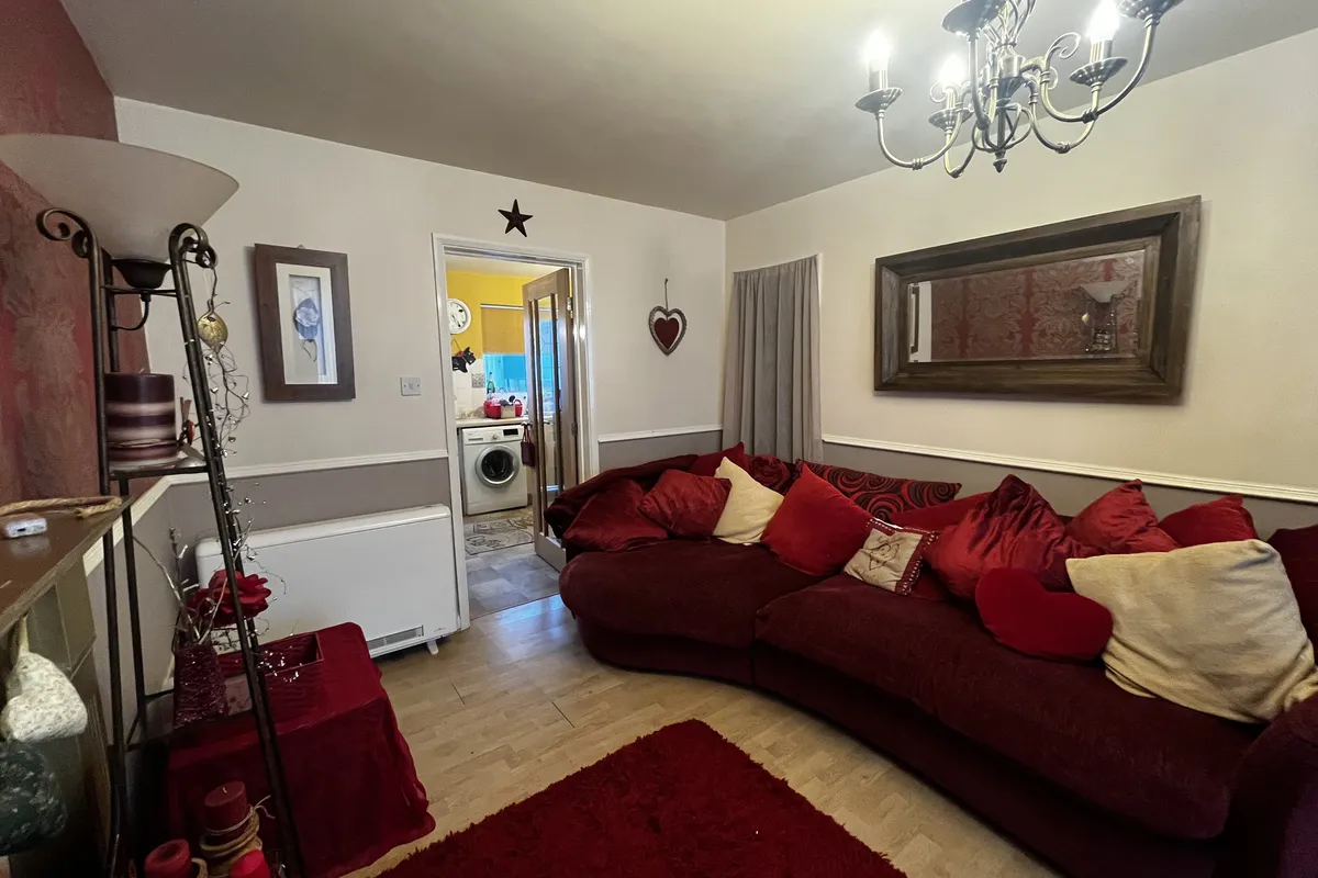 Flat Halford Close in South Kesteven