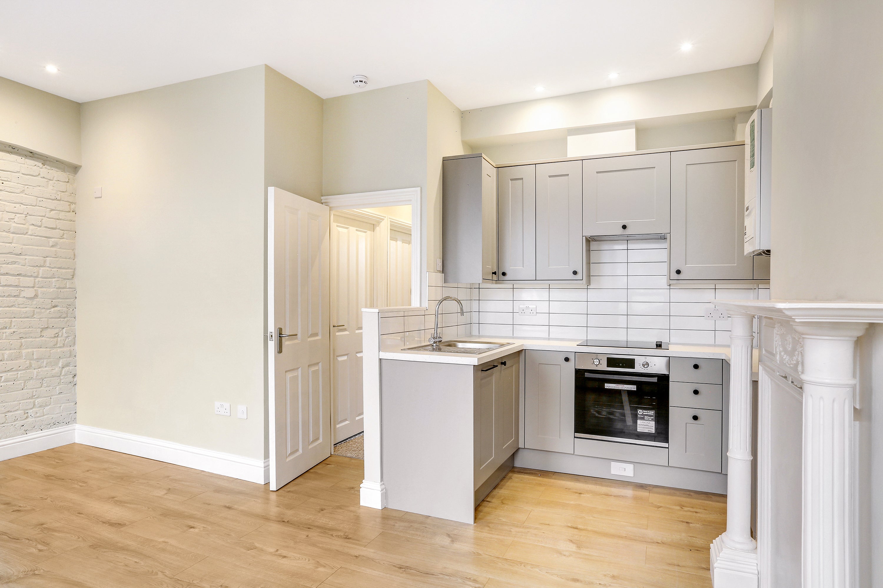 Flat St Margarets Road in London