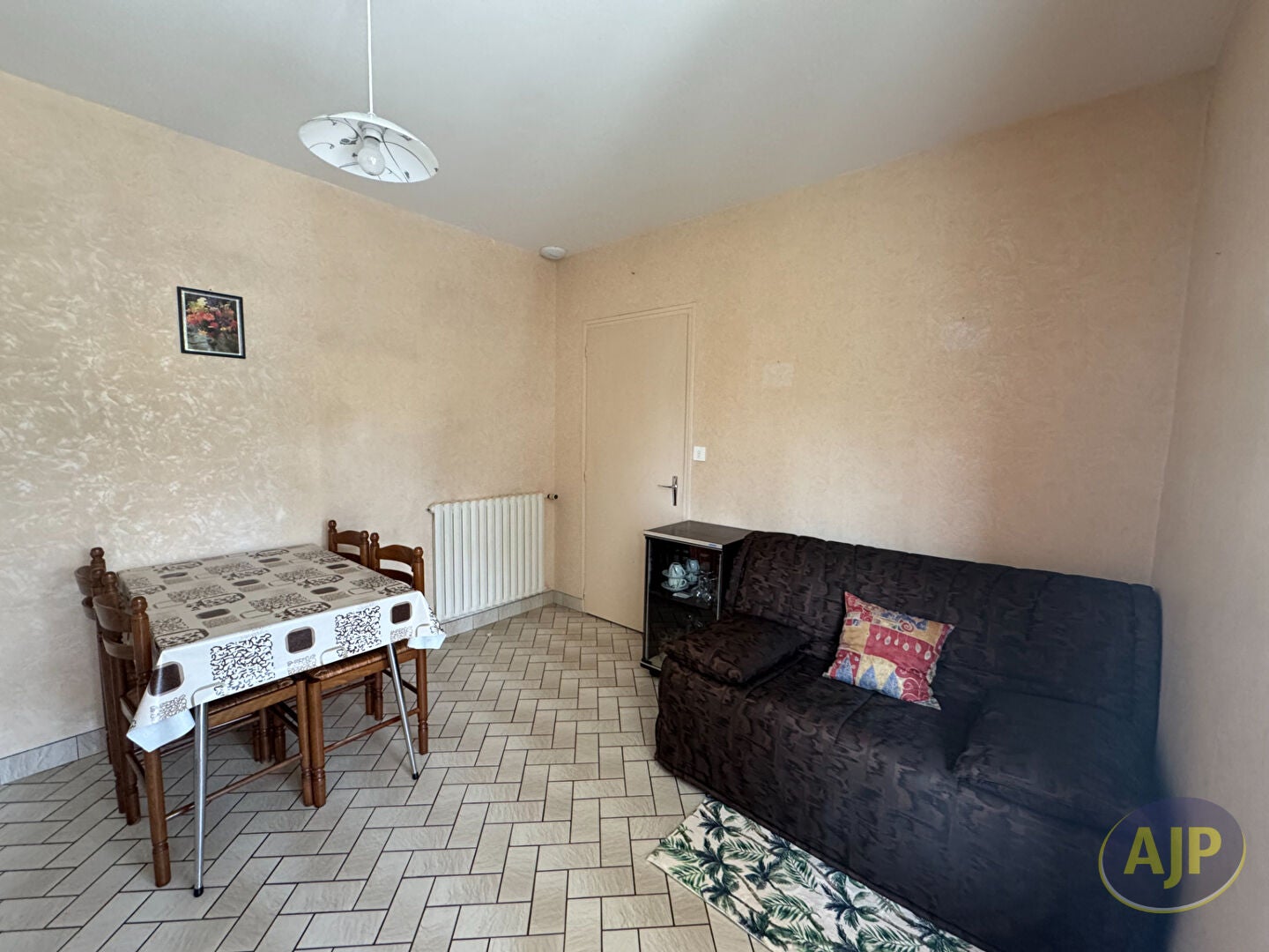 Maison D 63 à Murs