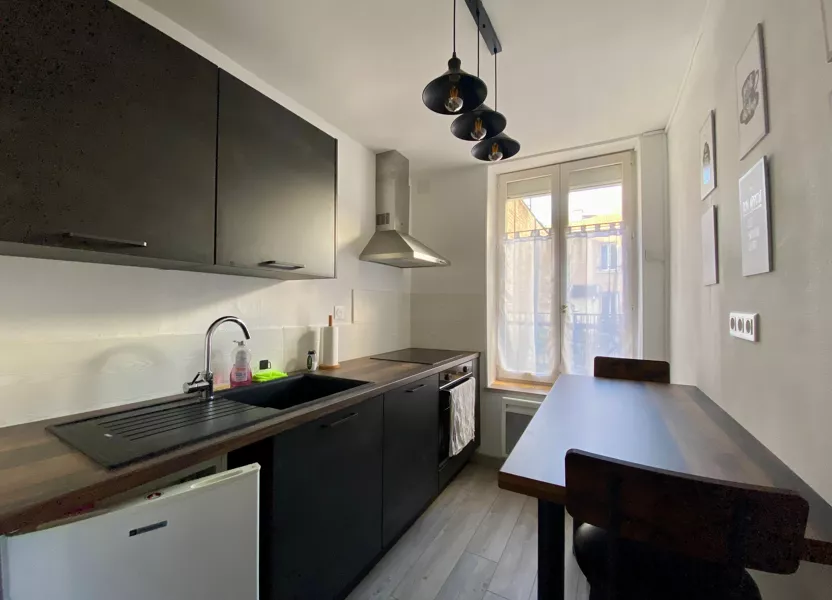 Flat Rue Jeanne d'Arc in Nancy