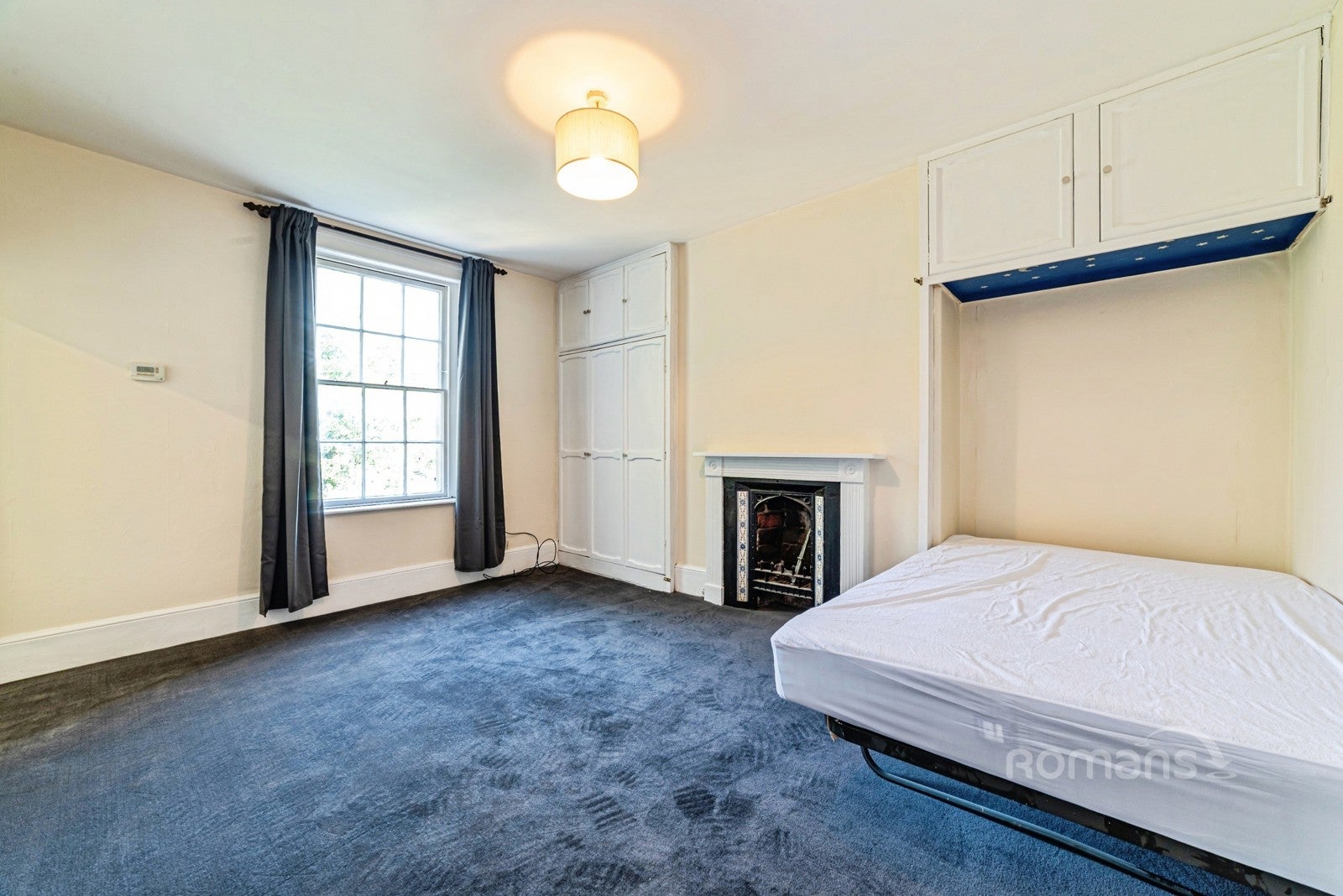 Flat Eldon Square in Reading