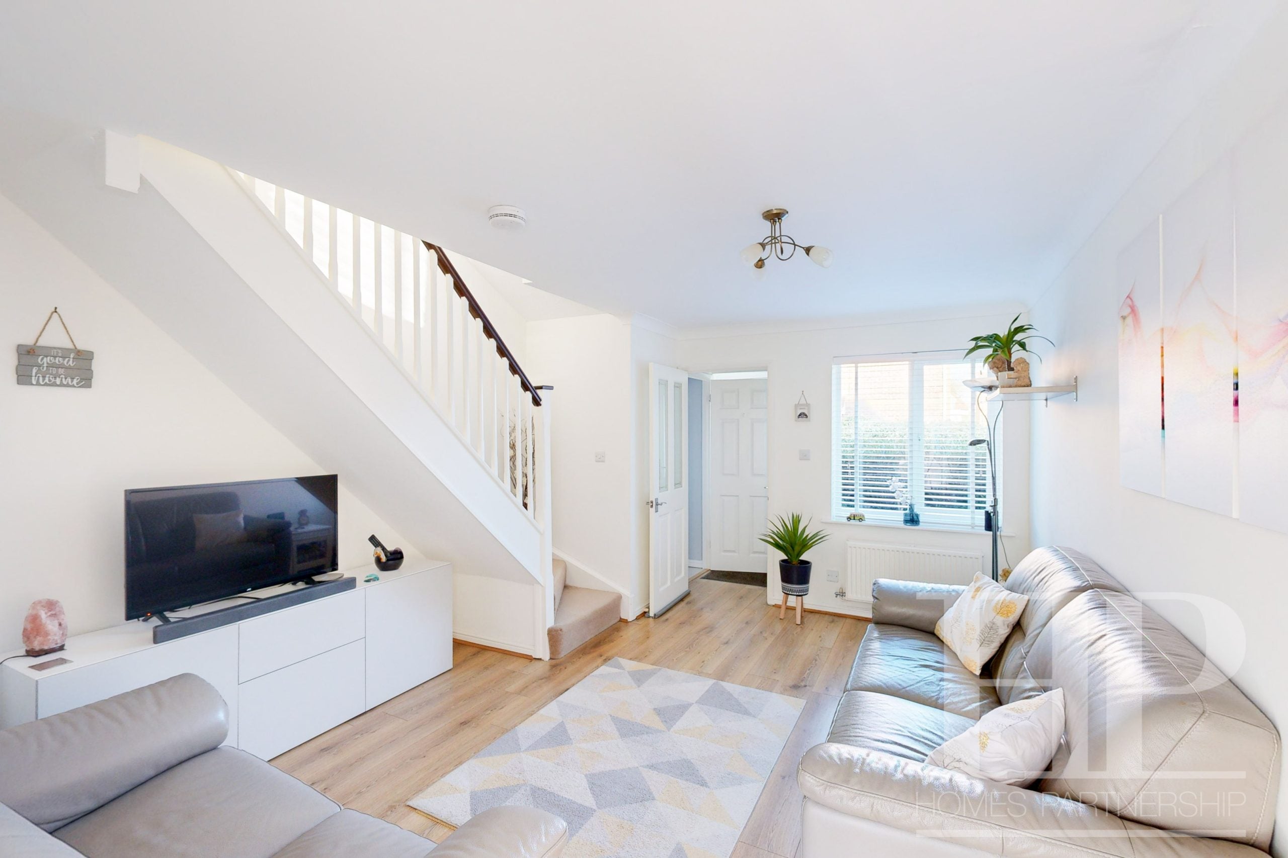 House Brisbane Close in Crawley