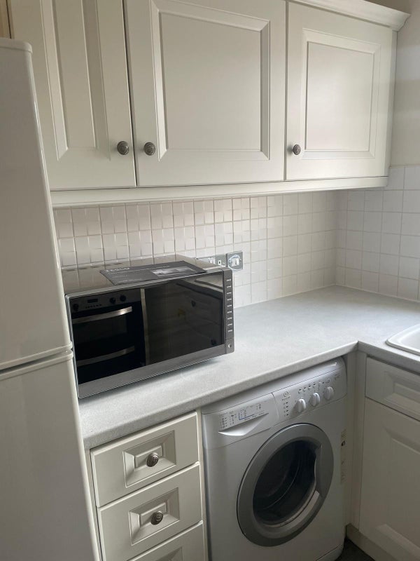 Room Harefield Road in Coventry
