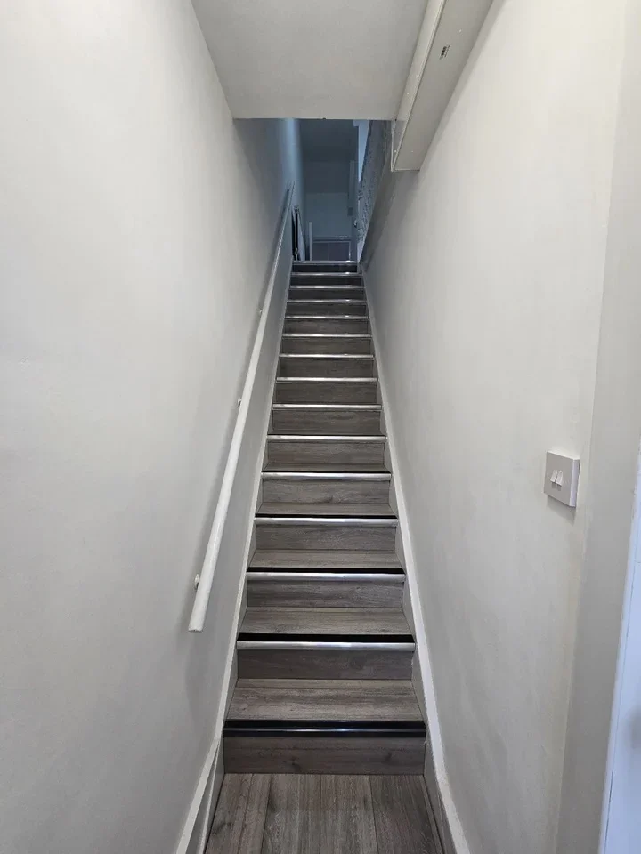 Flat Lyndhurst Road in Greater London