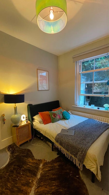Room Kennington Lane in Greater London