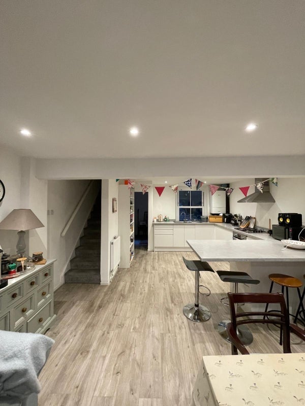 Room Kennington Lane in Greater London