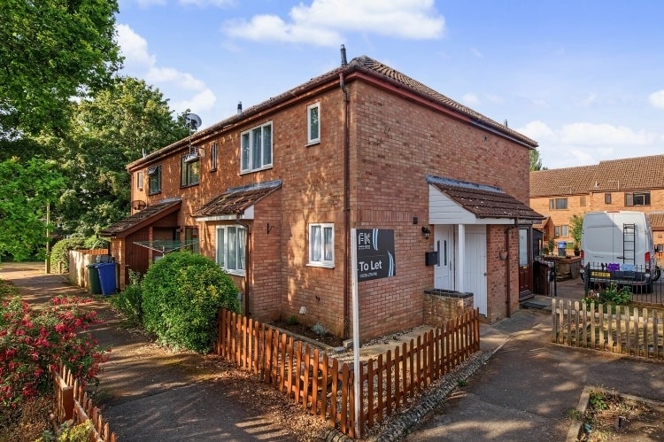 House Barcombe Close in Cherwell District