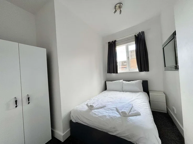 Flat Chippenham Road in City of Westminster