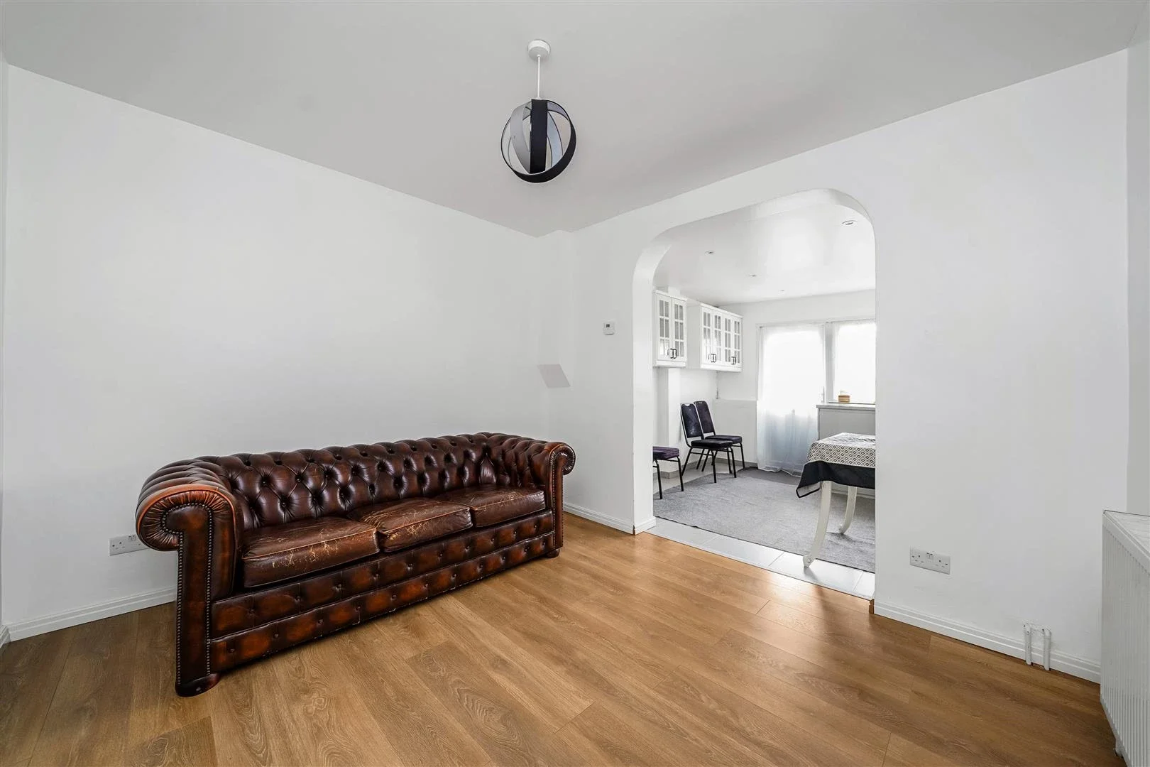 House Gilda Avenue in Greater London