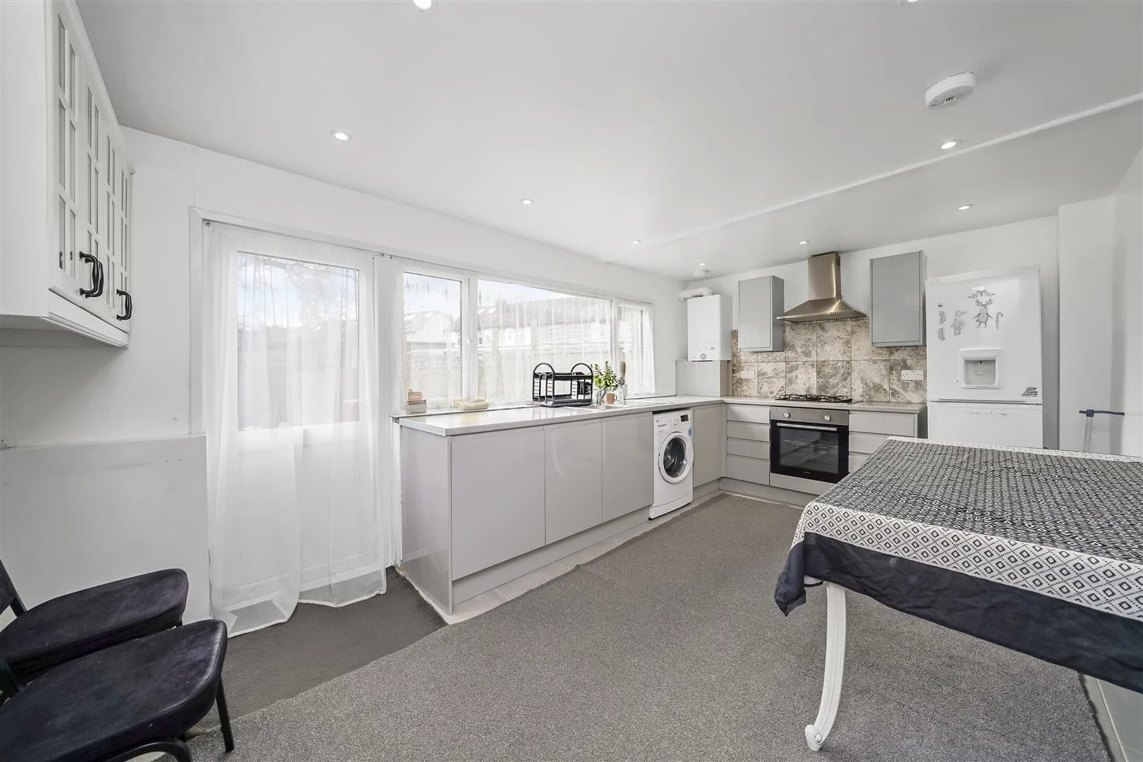 House Gilda Avenue in Greater London