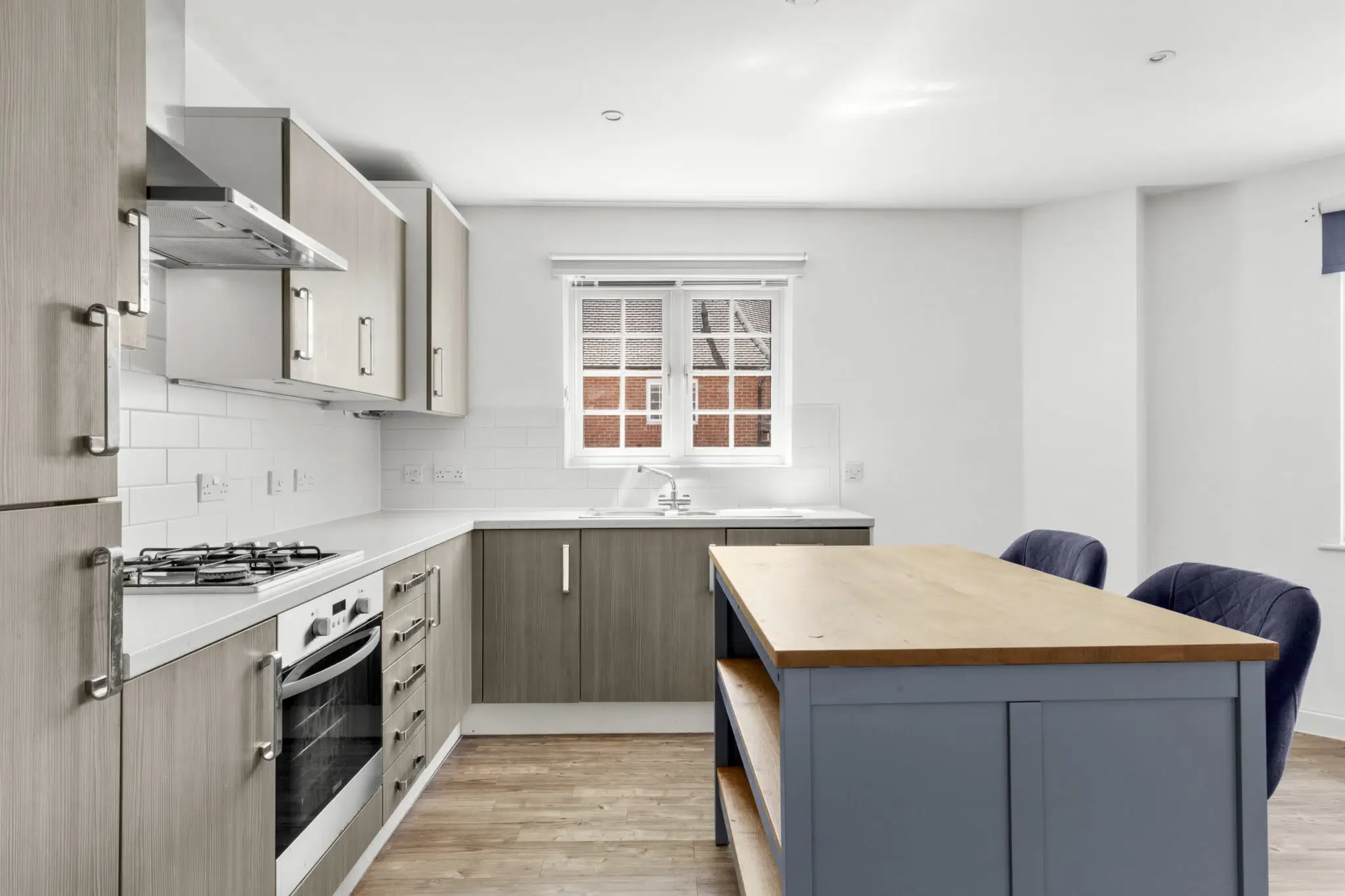 Flat Wroughton Road in Wendover