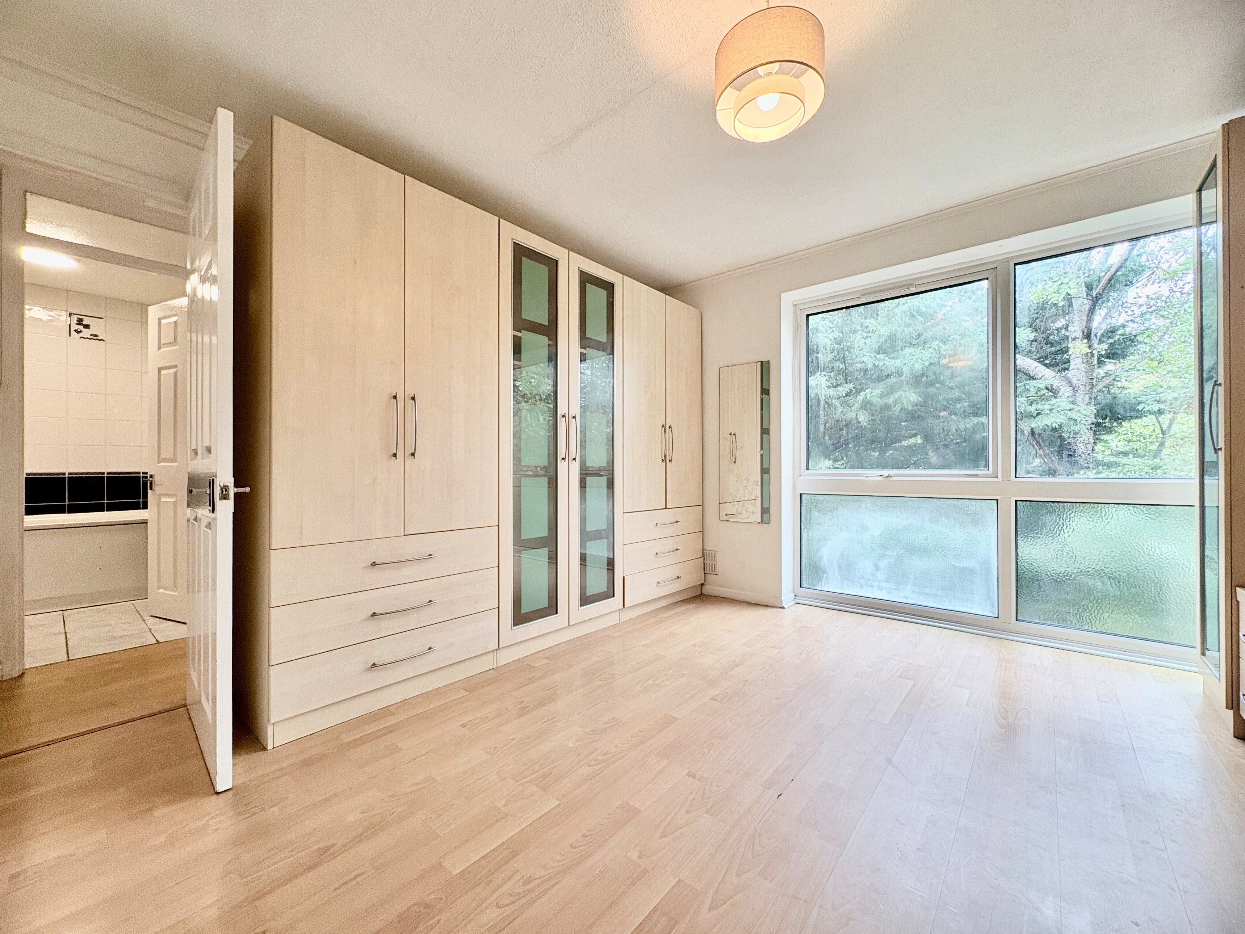 Flat Southall Close in East Hertfordshire