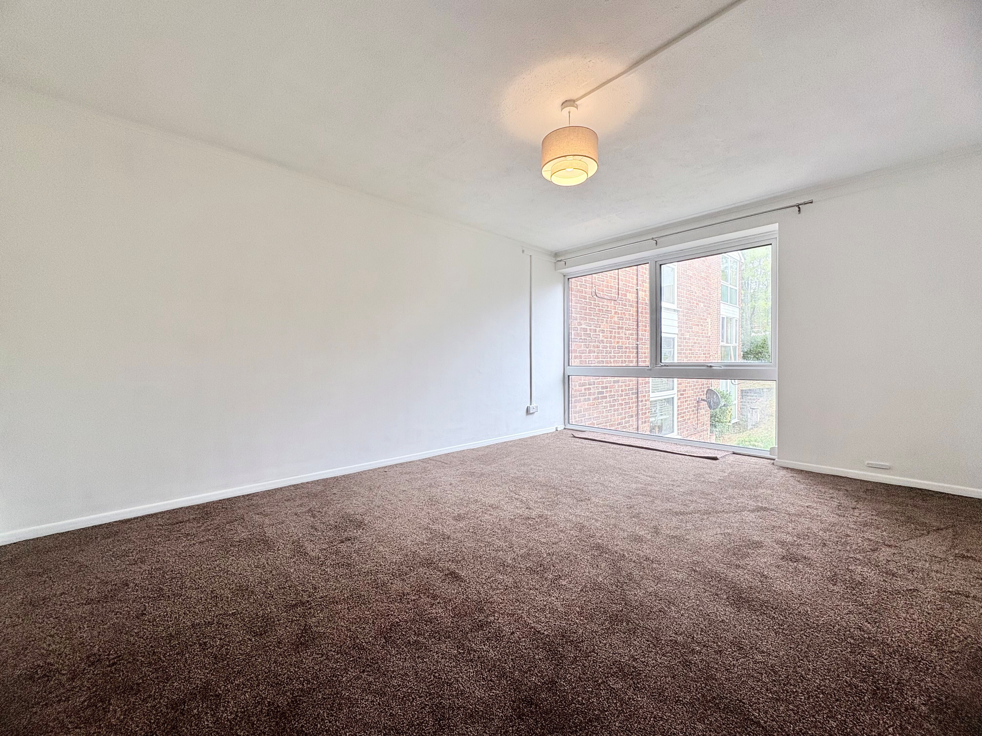 Flat Southall Close in East Hertfordshire