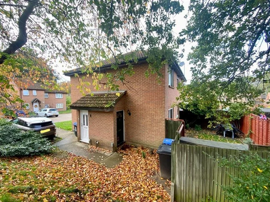 House Bluebell Court in Woking