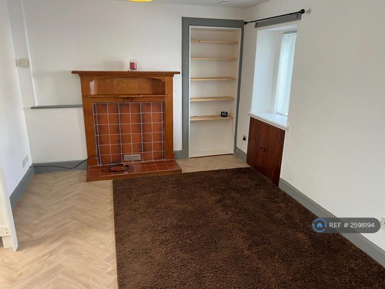 House Newmonthill in Forfar