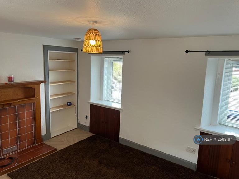 House Newmonthill in Forfar