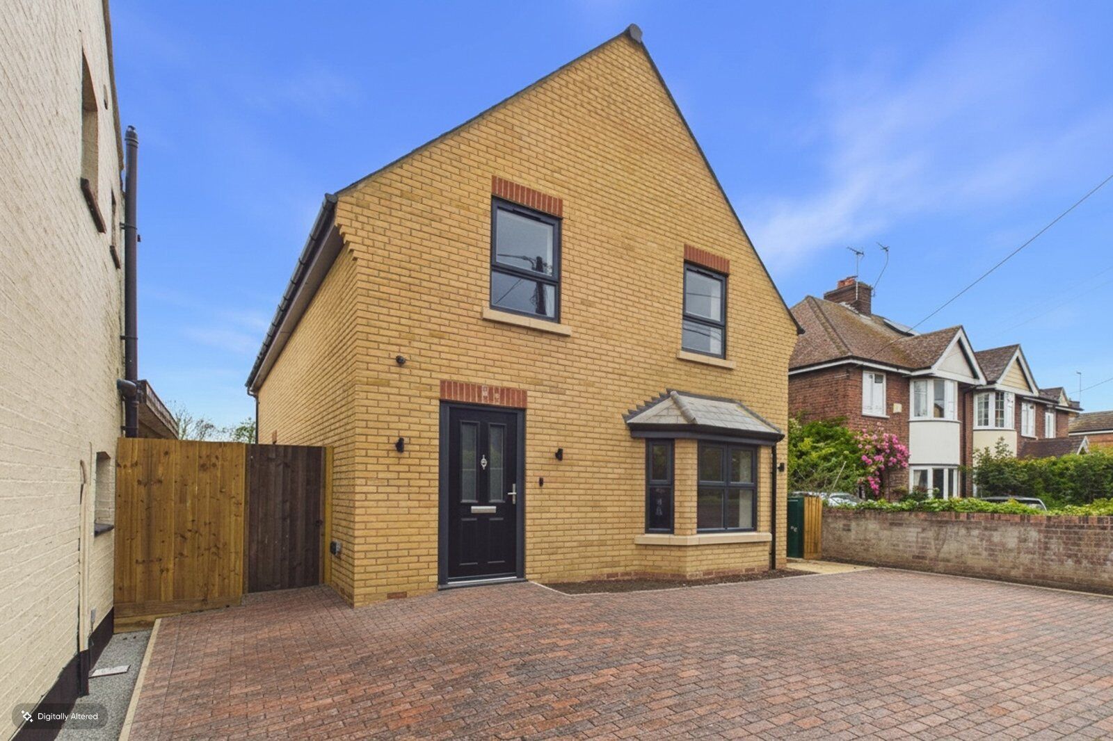 House High Street in Huntingdonshire