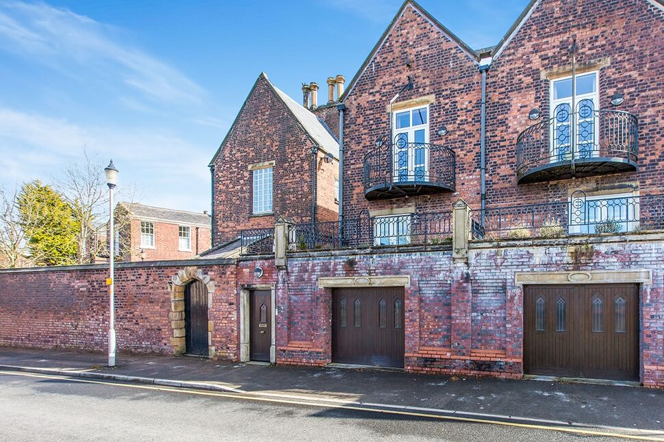 House East Cliff in Preston