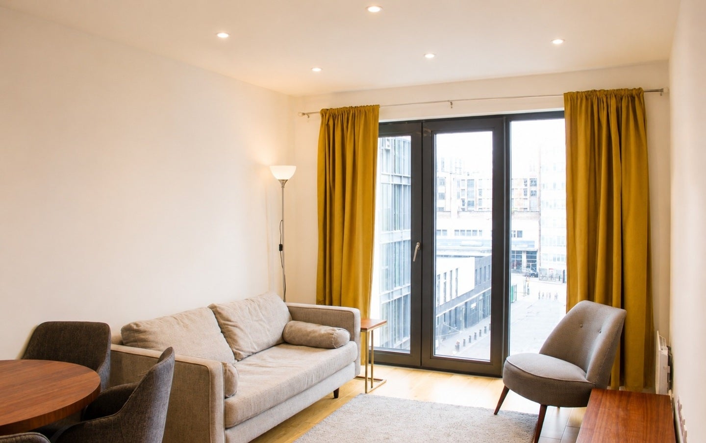 Flat Exeter Passage in Birmingham