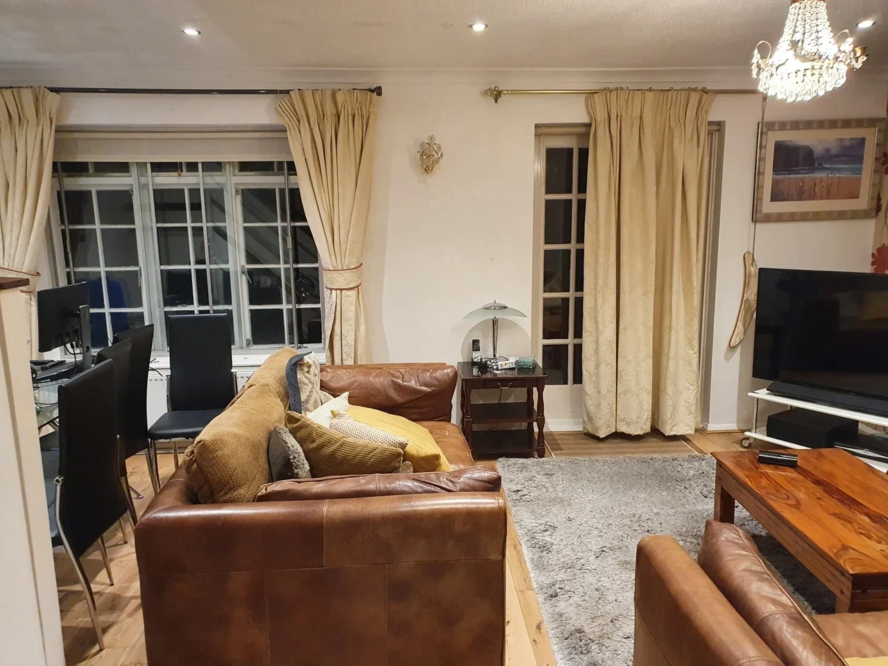 Room Kemsley Close in Dartford