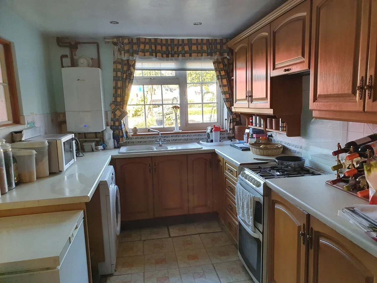 Room Kemsley Close in Dartford