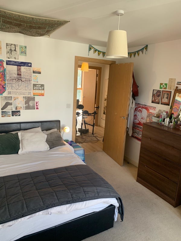 Room Sussex Way in Greater London