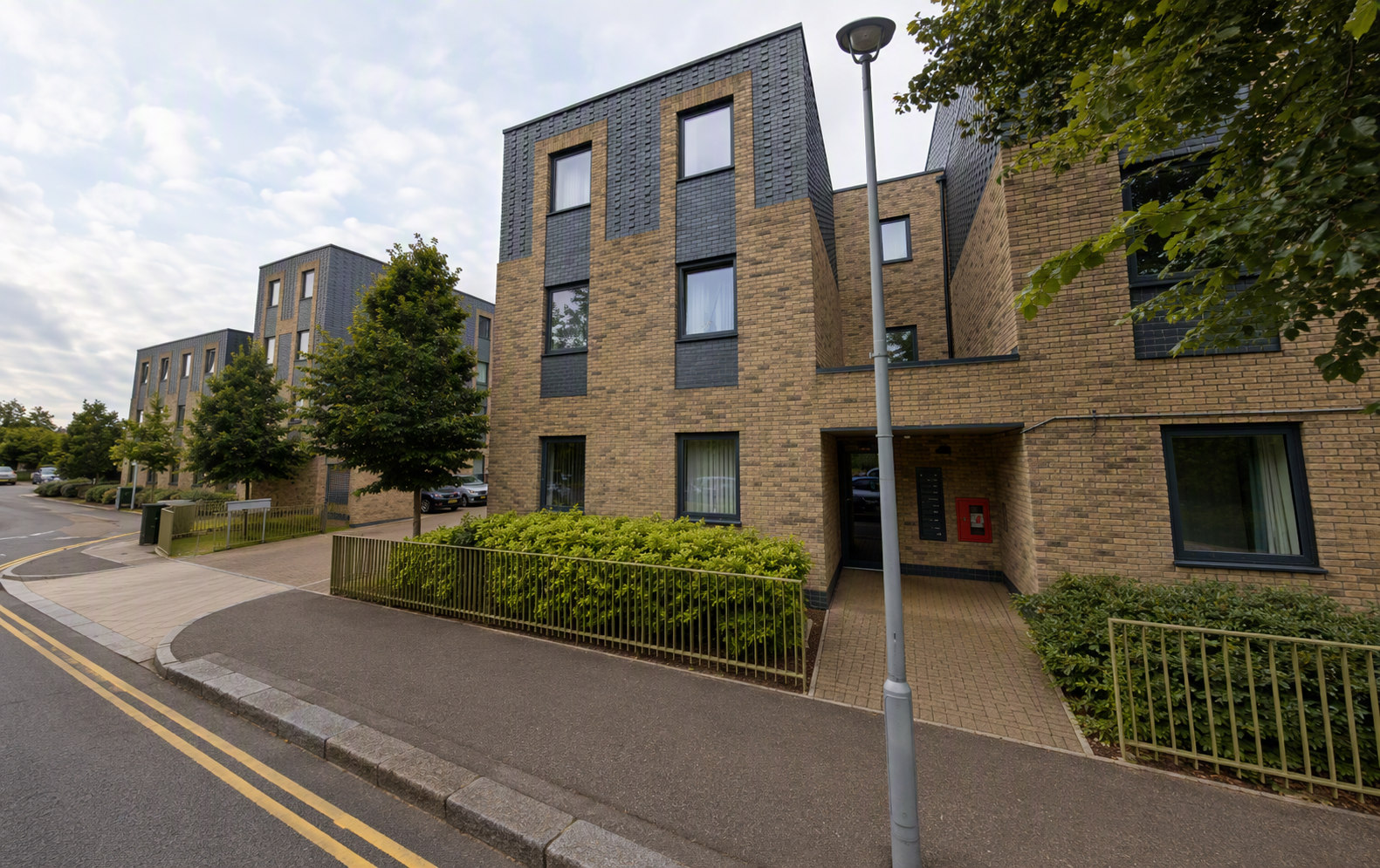 Flat Crowborough Road in Southend-on-Sea