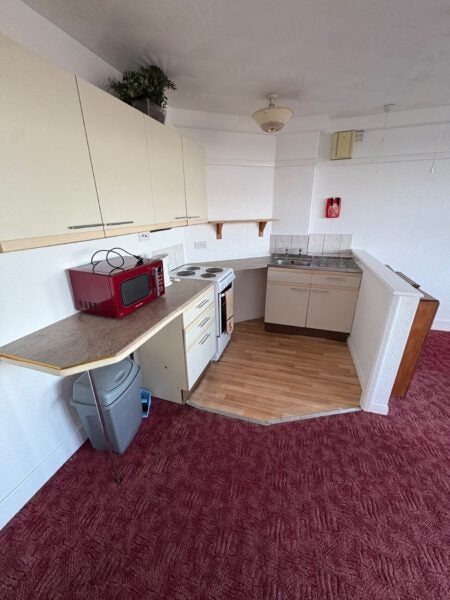 Flat North Parade in East Lindsey