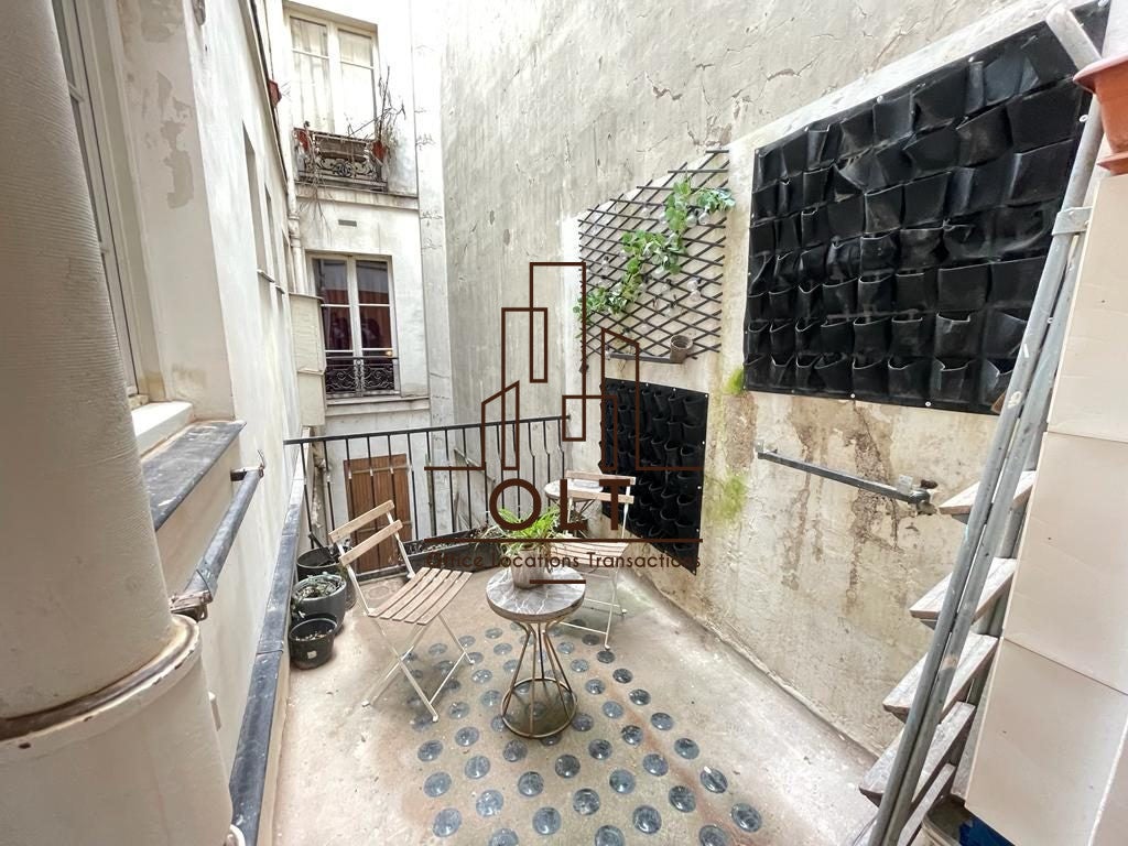 Appartement Rue Campagne Première à Paris