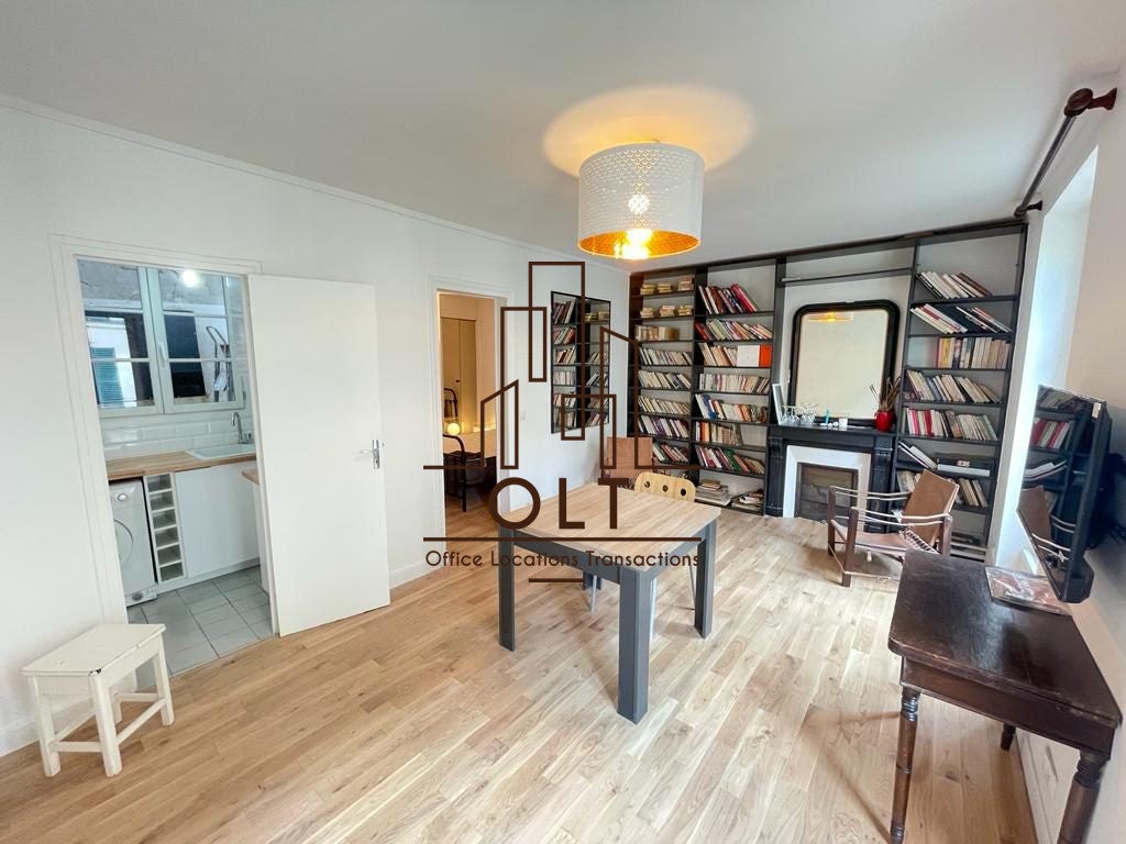 Appartement Rue Campagne Première à Paris