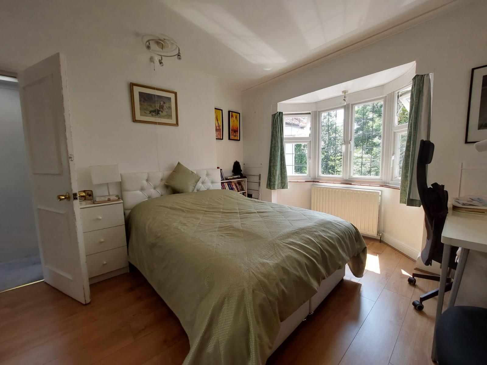 House Uphill Grove in Greater London