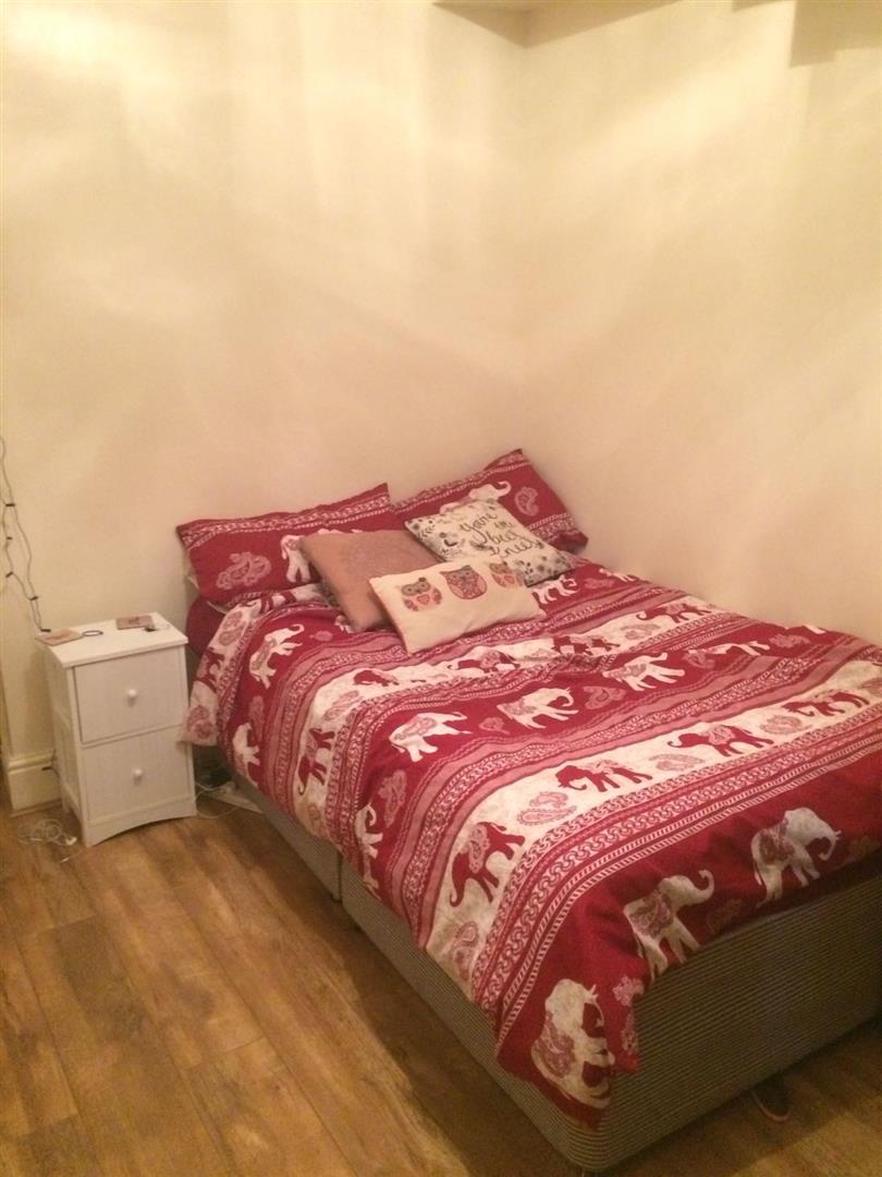 Room Bristol Road in Birmingham