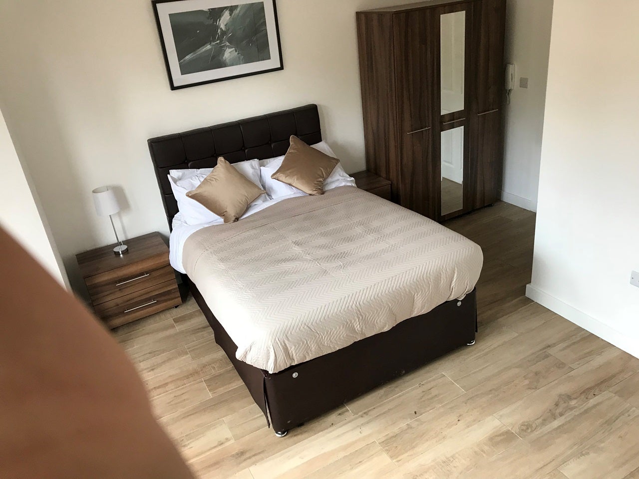 Flat Hughenden Road in High Wycombe