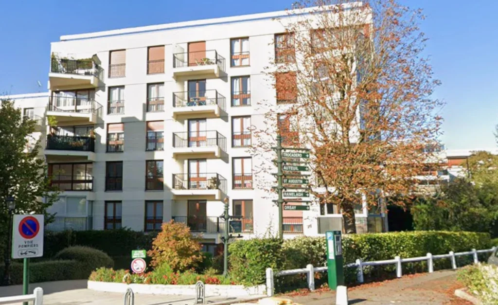 Flat Square Chardin in Le Chesnay-Rocquencourt