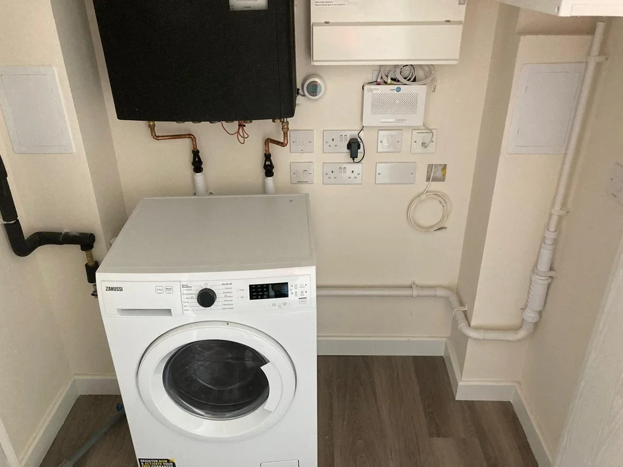 Flat Watkin Road in Greater London