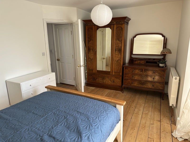 Room Claremont Street in Bristol