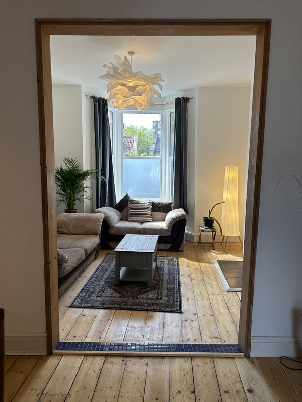 Room Claremont Street in Bristol