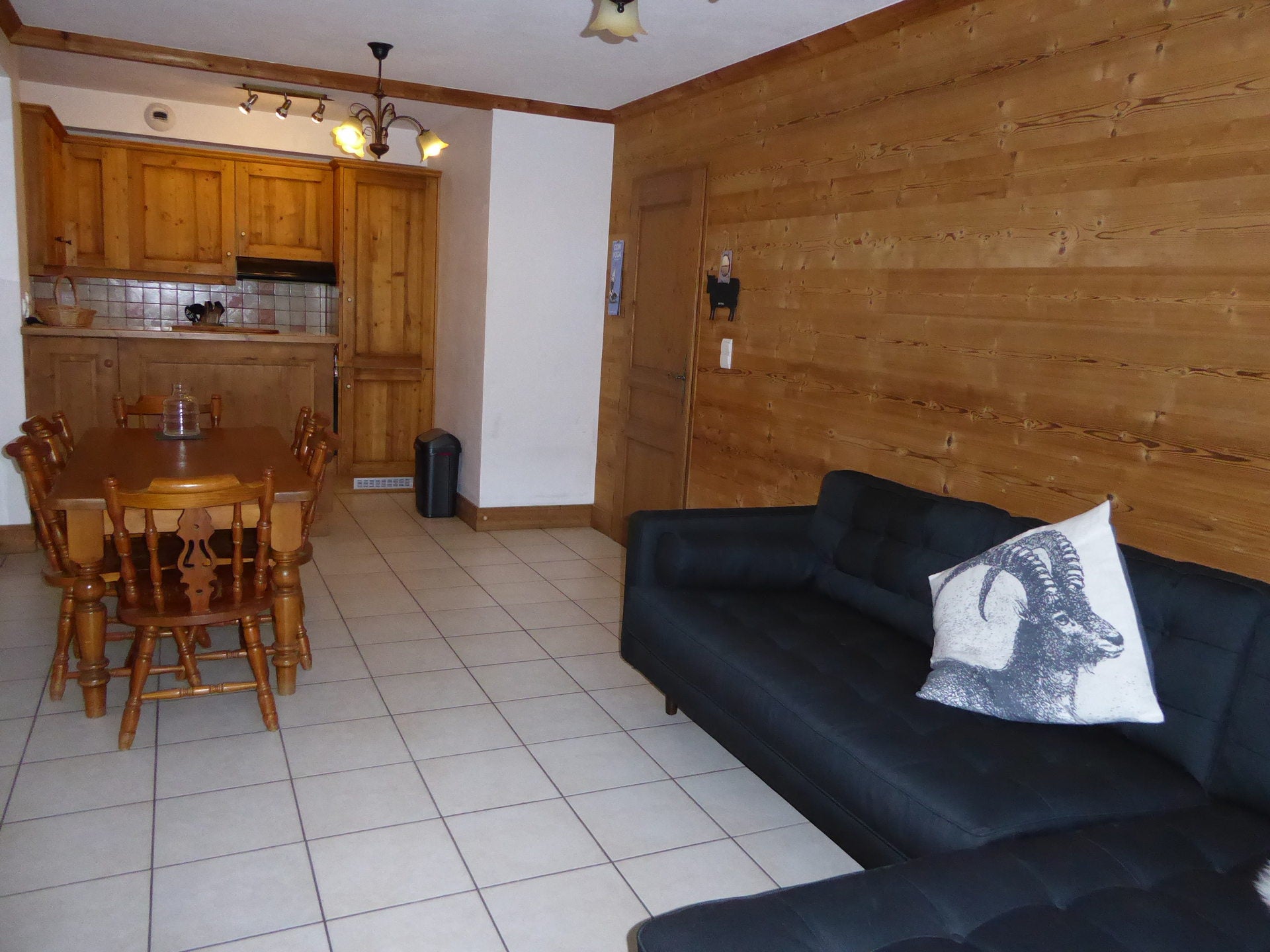 Flat Route de Pralognan in Bozel