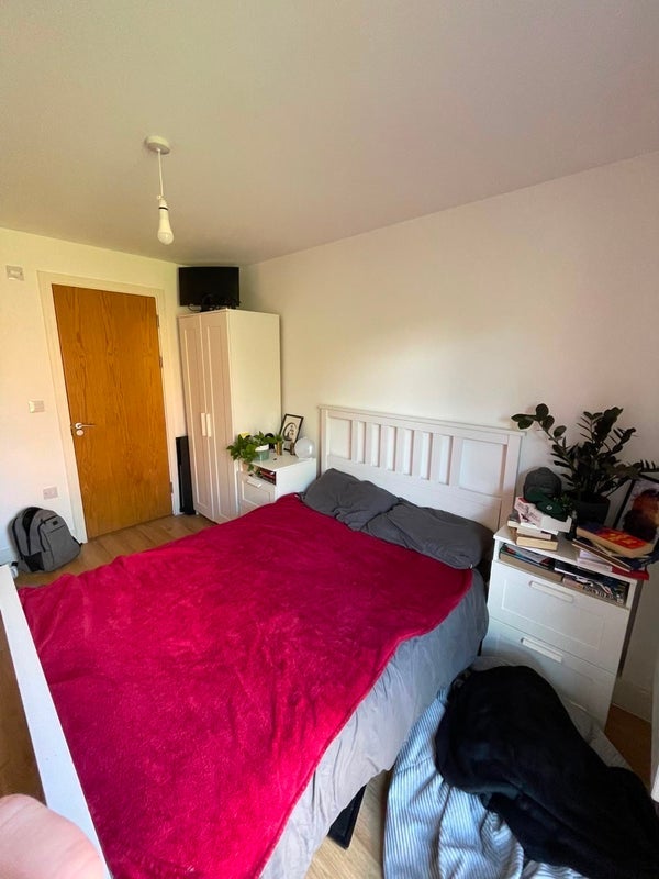 Room Mulberry Place in Liverpool