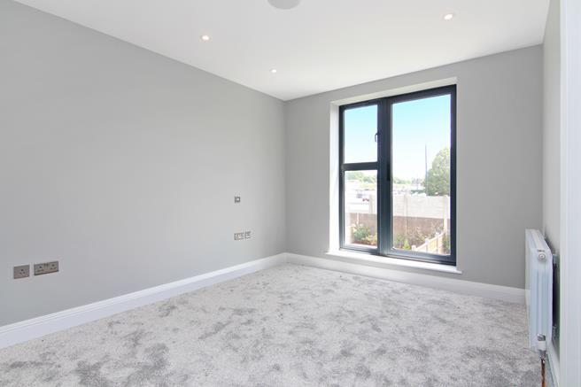 Flat Bideford Avenue in Greater London