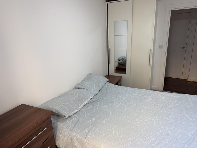 Room Three Oak Lane in Greater London