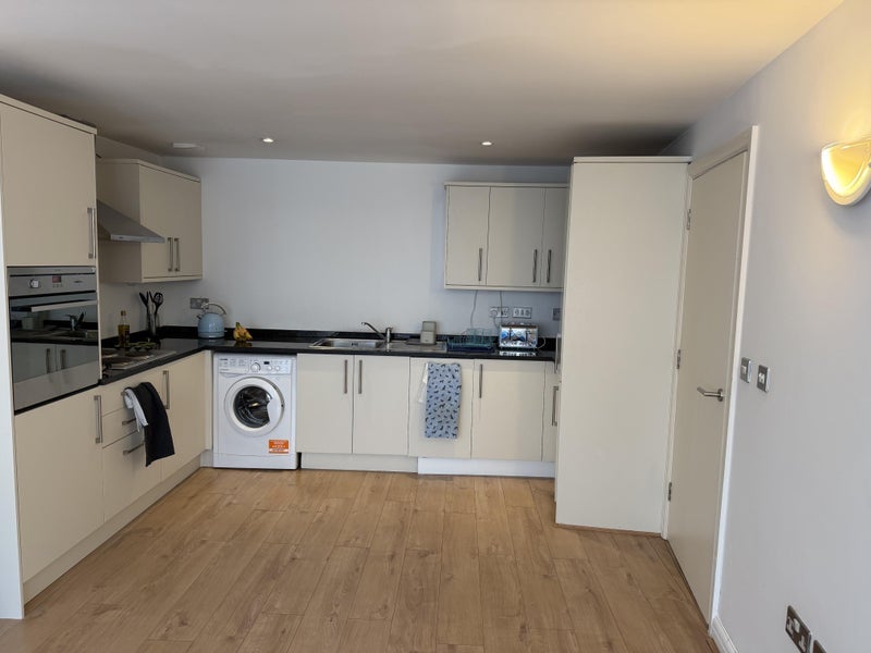 Room Three Oak Lane in Greater London