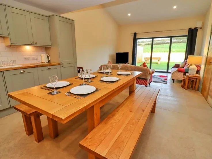House Rissington Road in Cotswold District
