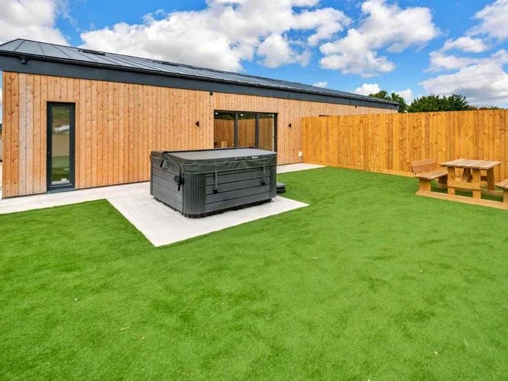 House Rissington Road in Cotswold District