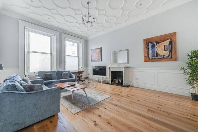 Flat Elvaston Place in Greater London