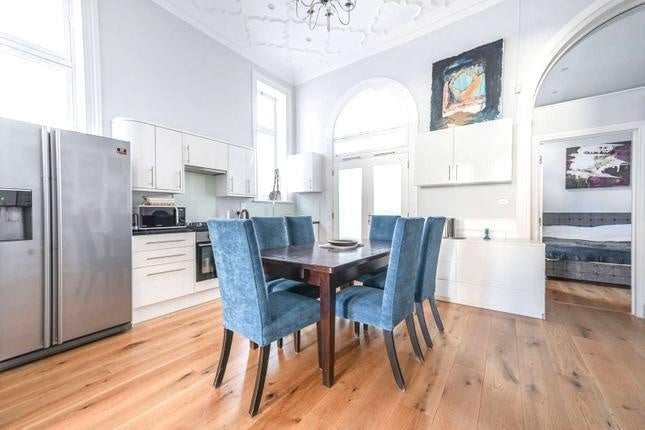 Flat Elvaston Place in Greater London
