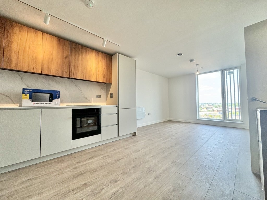 Flat Upper Conybere Street in Birmingham
