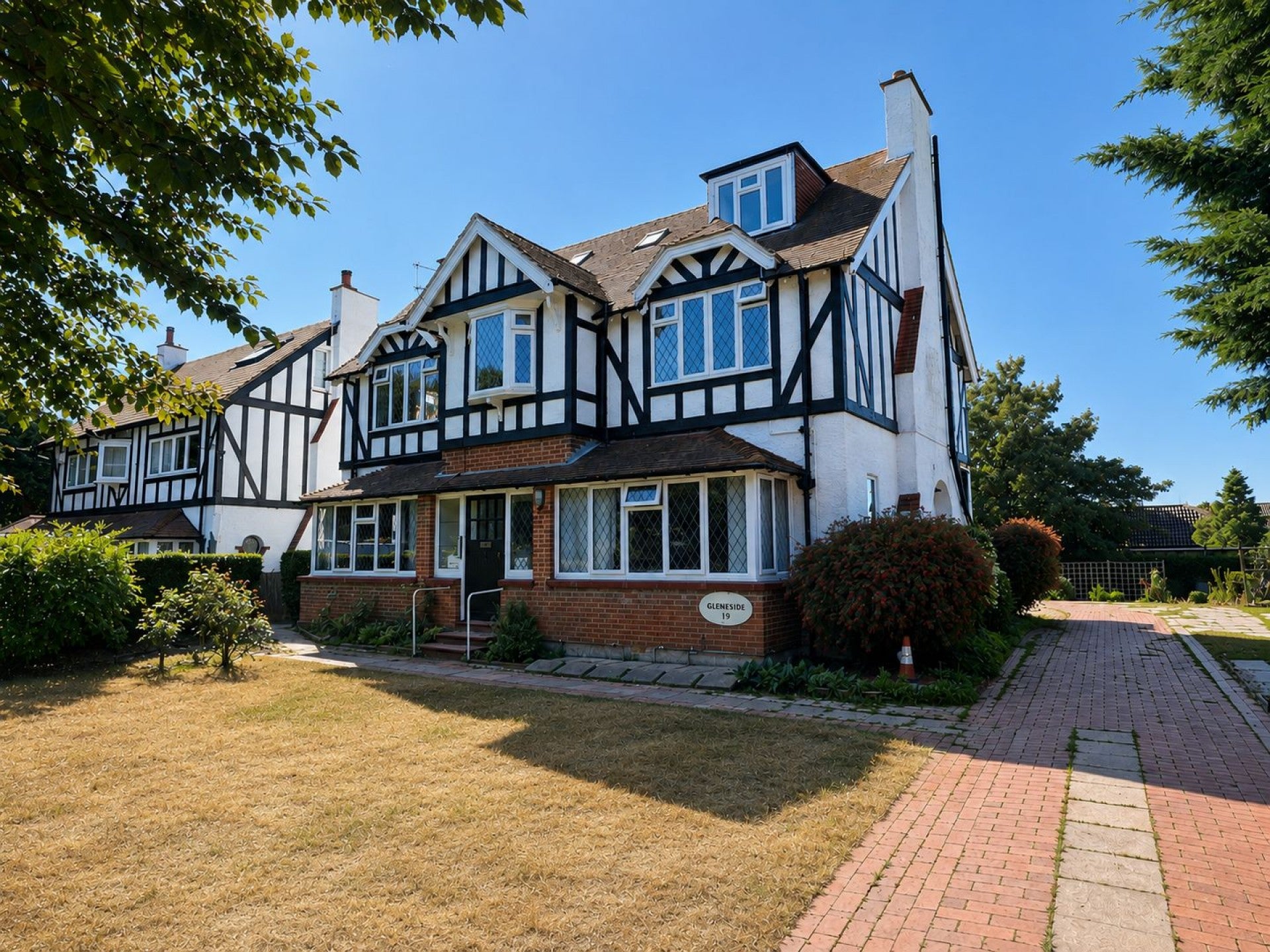 Flat Hastings Road in Rother
