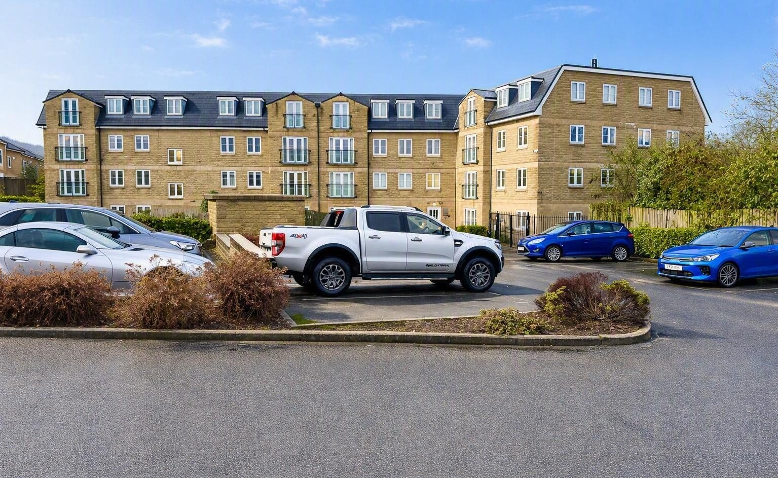 Flat Caygill Terrace in Calderdale